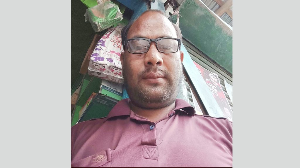 অনলাইন জুয়ায় সর্বস্ব হারিয়ে গ্যাস ট্যাবলেট খেয়ে পল্লী বিদ্যুৎ কর্মচারীর মৃত্যু
